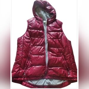Hooded Puffer Vest in Metallic Red , vest, XL , wine color, burgundy, Tangerine